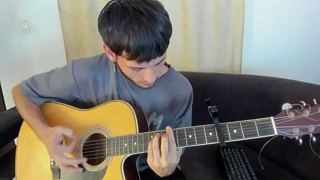 Henrikk senn online show from 11-08-25, 11:36