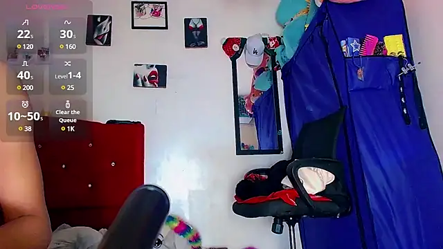 nicol gill  online show from 02-14-25, 01:40