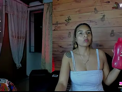 mykaelahoney online show from 11-11-25, 01:05