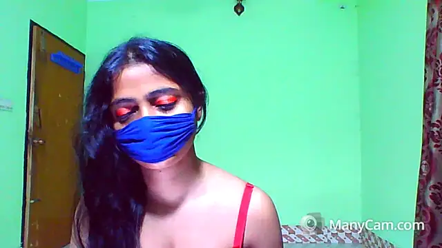 Snapshot of desi_diva chatting on 05-24-26, 06:35 desi diva online show from 05-24-26, 06:35