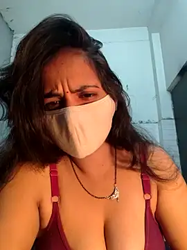 Snapshot of Nehubhabhi26 chatting on 12-10-24, 04:49 Nehubhabhi26 online show from 12-10-24, 04:49