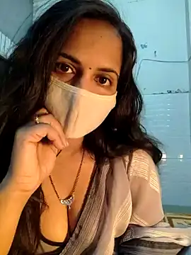 Snapshot of Nehubhabhi26 chatting on 12-16-24, 11:22 Nehubhabhi26 online show from 12-16-24, 11:22