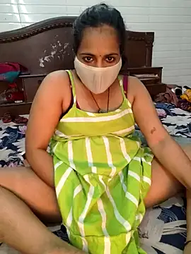 Snapshot of Nehubhabhi26 chatting on 01-08-25, 07:56 Nehubhabhi26 online show from 01-08-25, 07:56