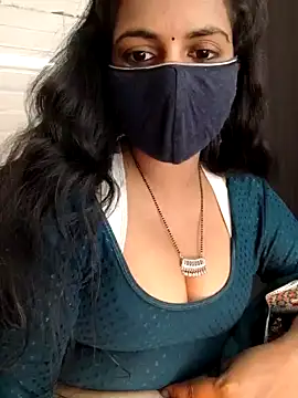 Snapshot of Nehubhabhi26 chatting on 01-09-25, 05:00 Nehubhabhi26 online show from 01-09-25, 05:00