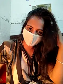 Snapshot of Nehubhabhi26 chatting on 02-27-25, 05:15 Nehubhabhi26 online show from 02-27-25, 05:15