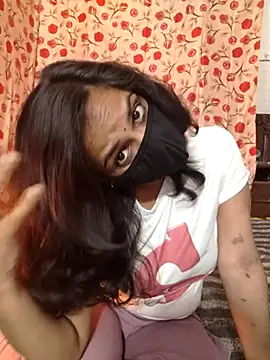 Snapshot of Nehubhabhi26 chatting on 03-09-25, 05:17 Nehubhabhi26 online show from 03-09-25, 05:17