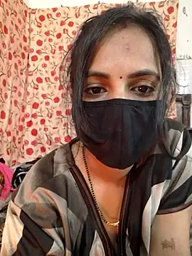 Snapshot of Nehubhabhi26 chatting on 03-11-25, 11:55 Nehubhabhi26 online show from 03-11-25, 11:55