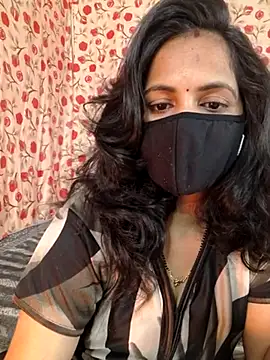 Snapshot of Nehubhabhi26 chatting on 03-11-25, 05:13 Nehubhabhi26 online show from 03-11-25, 05:13