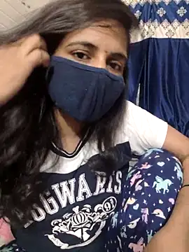 Snapshot of Nehubhabhi26 chatting on 09-18-25, 05:04 Nehubhabhi26 online show from 09-18-25, 05:04