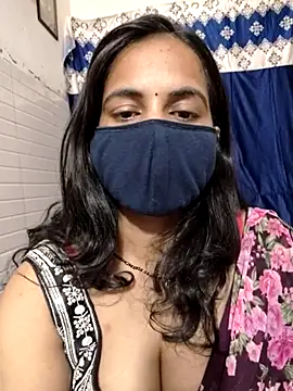 Snapshot of Nehubhabhi26 chatting on 09-26-25, 06:01 Nehubhabhi26 online show from 09-26-25, 06:01