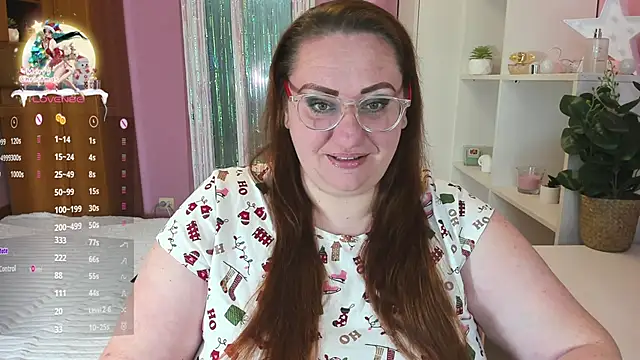 Snapshot of lovely_adelle chatting on 12-25-24, 10:17 lovely adelle online show from 12-25-24, 10:17