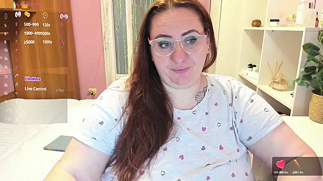 Snapshot of lovely_adelle chatting on 02-02-25, 03:39 lovely adelle online show from 02-02-25, 03:39