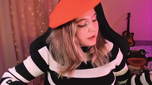 Diana Flower online show from 02-13-25, 01:15