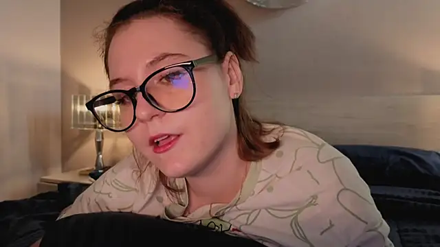 Diana Flower online show from 10-23-25, 03:50