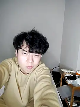 whitebriefboy online show from 02-18-25, 12:37