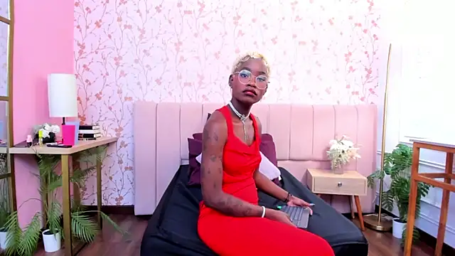 amber-hill online show from 02-14-26, 06:37