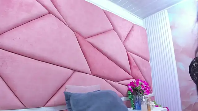 Mariana Prin online show from 03-22-26, 02:37