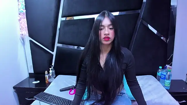Mariana Prin online show from 06-08-26, 03:07