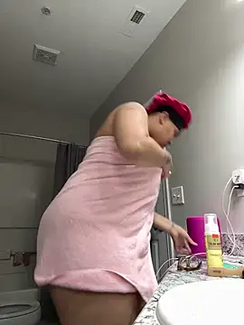 SexyHoneyRedd online show from 01-09-25, 11:58