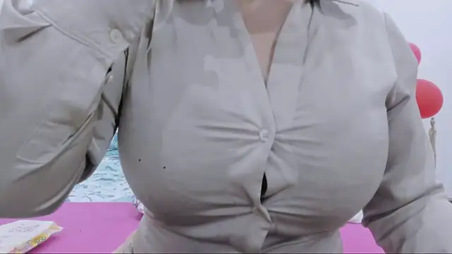 Snapshot of valeriasexxx chatting on 07-07-26, 09:57 valeriasexxx online show from 07-07-26, 09:57