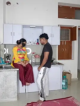 riya190 online show from 04-16-26, 05:03