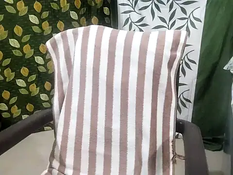 Aarvi Arora online show from 02-06-25, 10:48