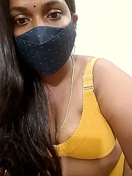 Snapshot of Renuma chatting on 02-10-25, 08:21 Renuma online show from 02-10-25, 08:21