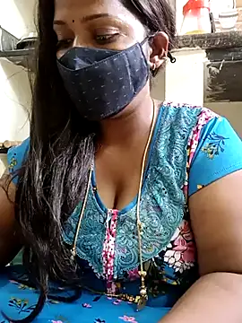 Snapshot of Renuma chatting on 02-16-25, 05:15 Renuma online show from 02-16-25, 05:15