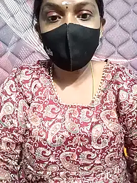 Snapshot of Renuma chatting on 09-13-25, 12:16 Renuma online show from 09-13-25, 12:16