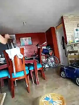 Snapshot of Im_Alma_ chatting on 12-04-24, 01:53 Im Alma online show from 12-04-24, 01:53