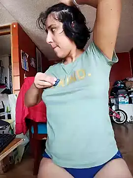 Snapshot of Im_Alma_ chatting on 12-31-24, 03:09 Im Alma online show from 12-31-24, 03:09