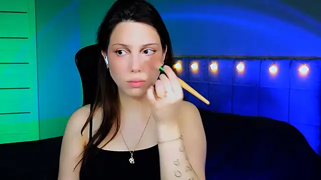 Stacy Gonzales  online show from 12-03-24, 06:15