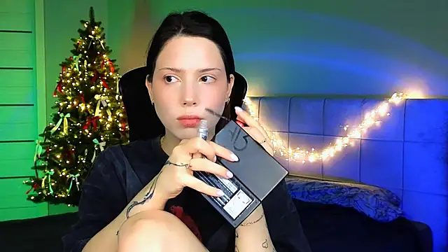 Stacy Gonzales  online show from 01-07-25, 06:16