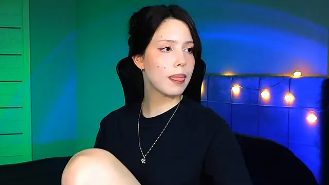 Stacy Gonzales  online show from 02-01-25, 09:21