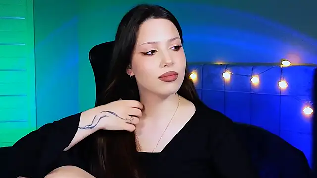 Stacy Gonzales  online show from 02-18-25, 09:32