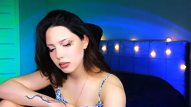 Stacy Gonzales  online show from 03-09-25, 09:13