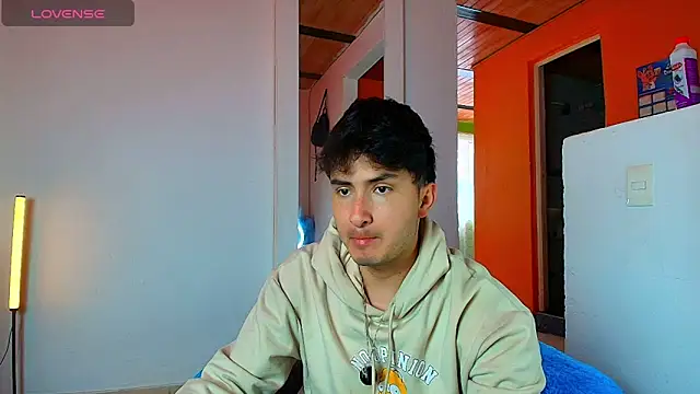 santyago taylor online show from 01-12-26, 06:35