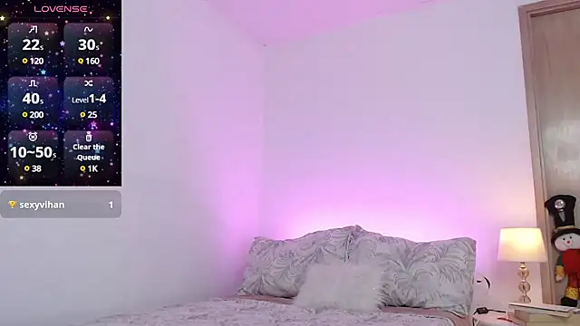 Snapshot of Mailywindsor chatting on 12-16-24, 04:16 Mailywindsor online show from 12-16-24, 04:16