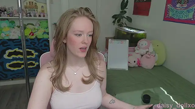 Snapshot of Daisy_Dollxo chatting on 04-27-26, 07:34 Daisy Dollxo online show from 04-27-26, 07:34