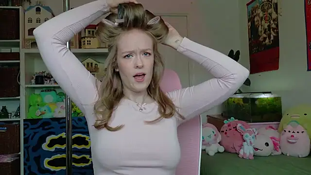 Snapshot of Daisy_Dollxo chatting on 04-30-26, 06:58 Daisy Dollxo online show from 04-30-26, 06:58