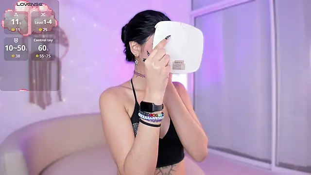 Snapshot of aisha_sakina chatting on 10-07-25, 11:02 aisha sakina online show from 10-07-25, 11:02