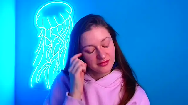 Fantasy July online show from 01-25-25, 03:41