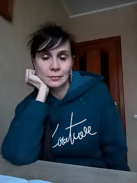 Francenia lolis online show from 02-17-25, 03:20