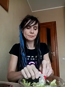 Francenia lolis online show from 11-09-25, 09:18