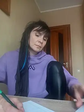 Francenia lolis online show from 03-20-26, 09:36