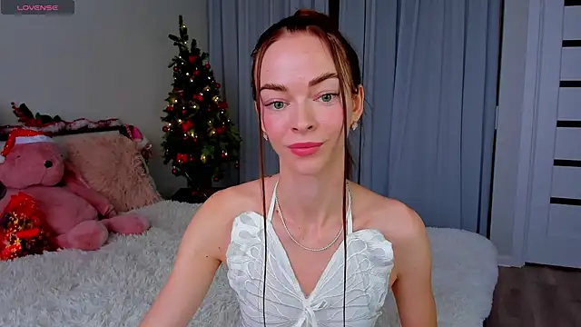 Undertheskin online show from 12-27-24, 11:06