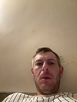 adrian90bi11 online show from 03-28-26, 06:13
