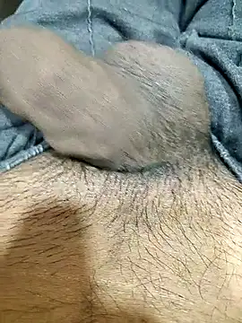 Snapshot of horneylover2024 chatting on 03-17-25, 11:32 horneylover2024 online show from 03-17-25, 11:32