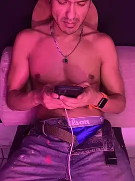 thesummerboy online show from 12-06-24, 08:05