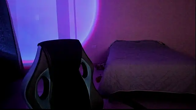 Snapshot of atenas_05_ chatting on 12-02-25, 09:25 atenas 05 online show from 12-02-25, 09:25